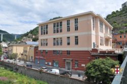 Scuola elementare e teatro Sori